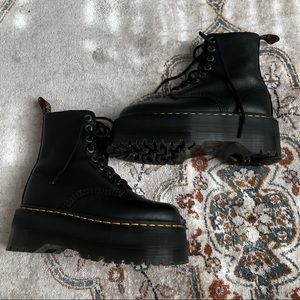 Dr Martens Pisa Platform Boots Combat Black size 6